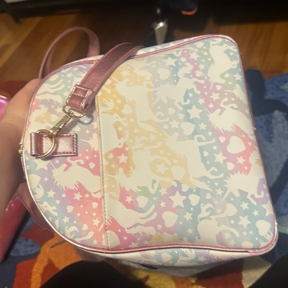 N/A charming unicorn